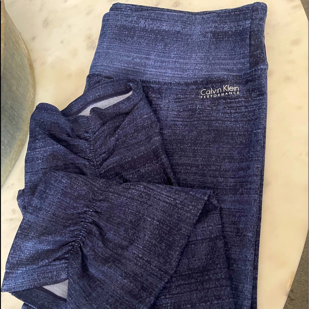 Calvin Klein Performance Capris